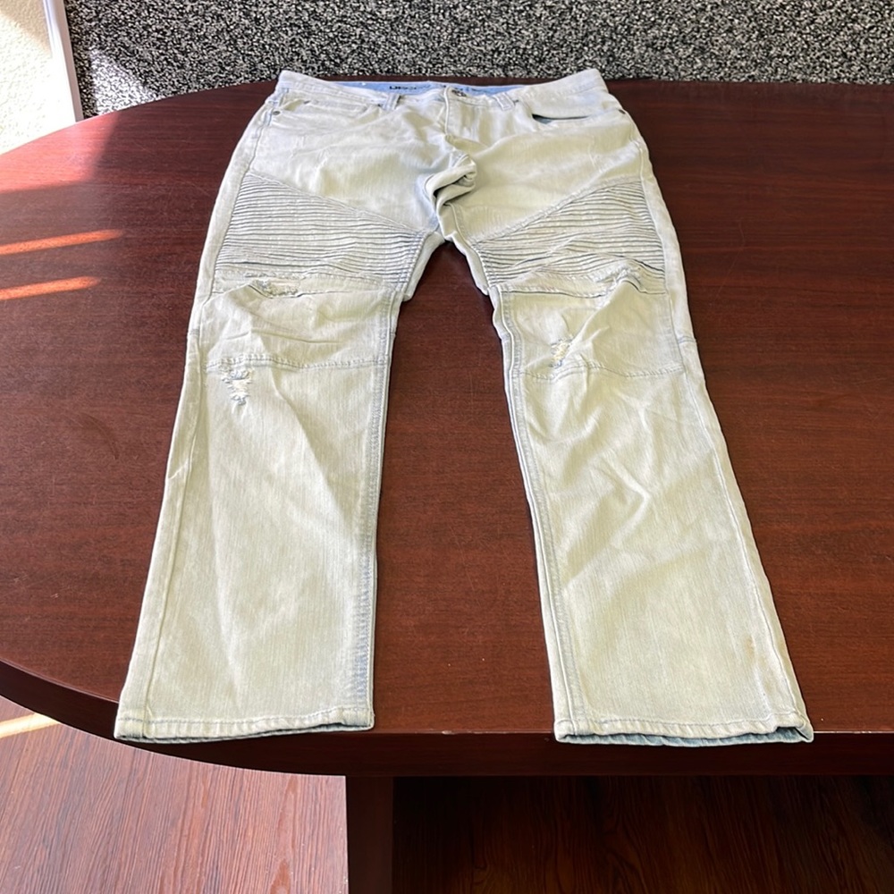 Decoy Moto Beautiful Distressed Looking Style Slim Light Blue Color Jeans